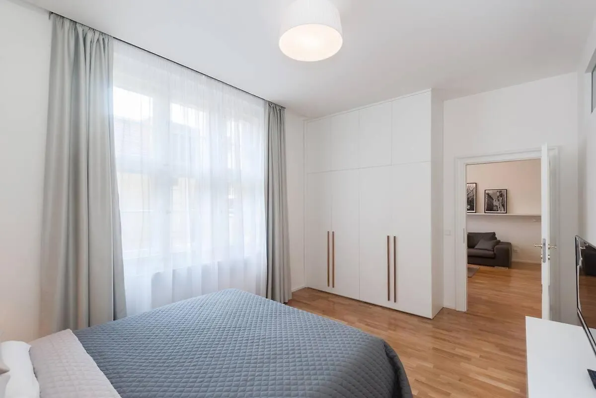 Wishlist Prague Residences - Karlin Free Parking Apartment