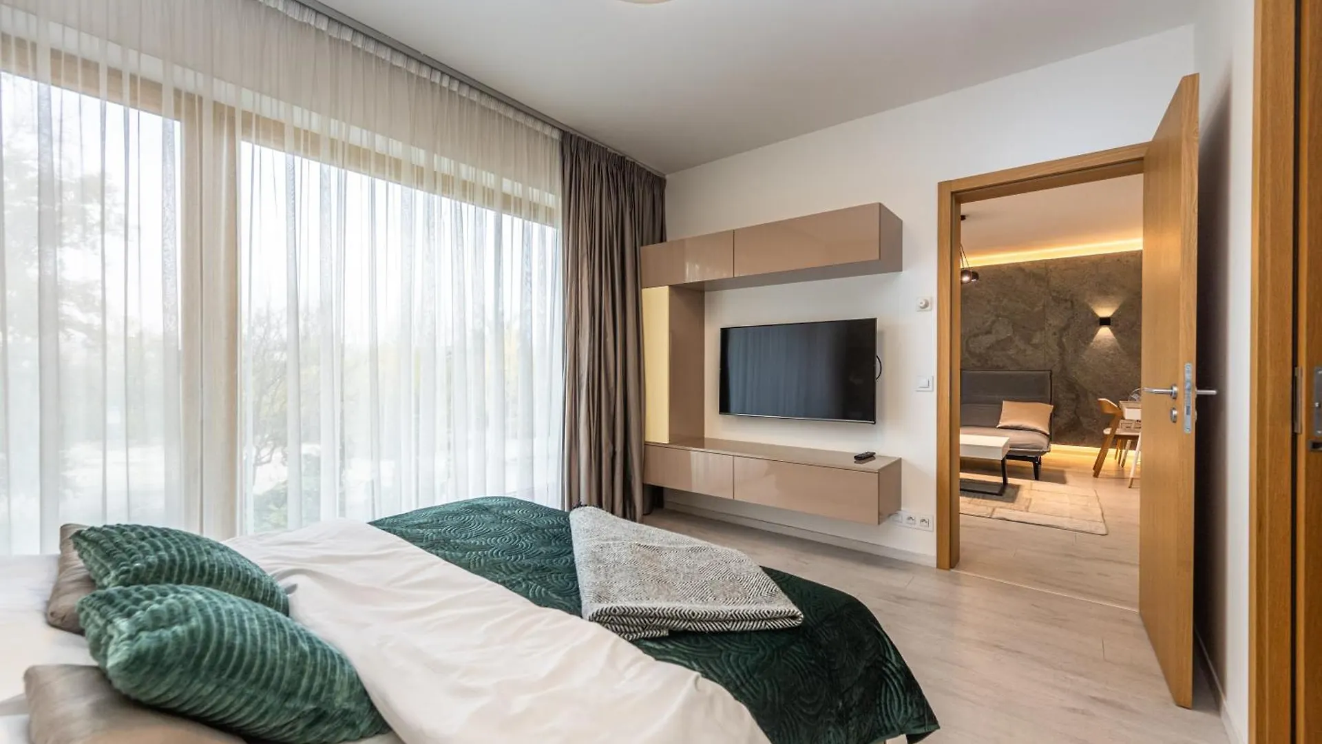 Wishlist Prague Residences - Karlin Free Parking 0*,  Czech Republic
