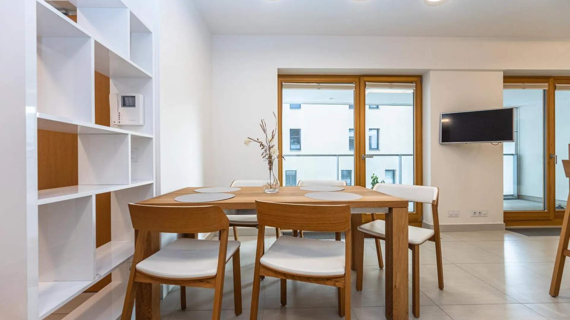 Wishlist Prague Residences - Karlin Free Parking Apartment