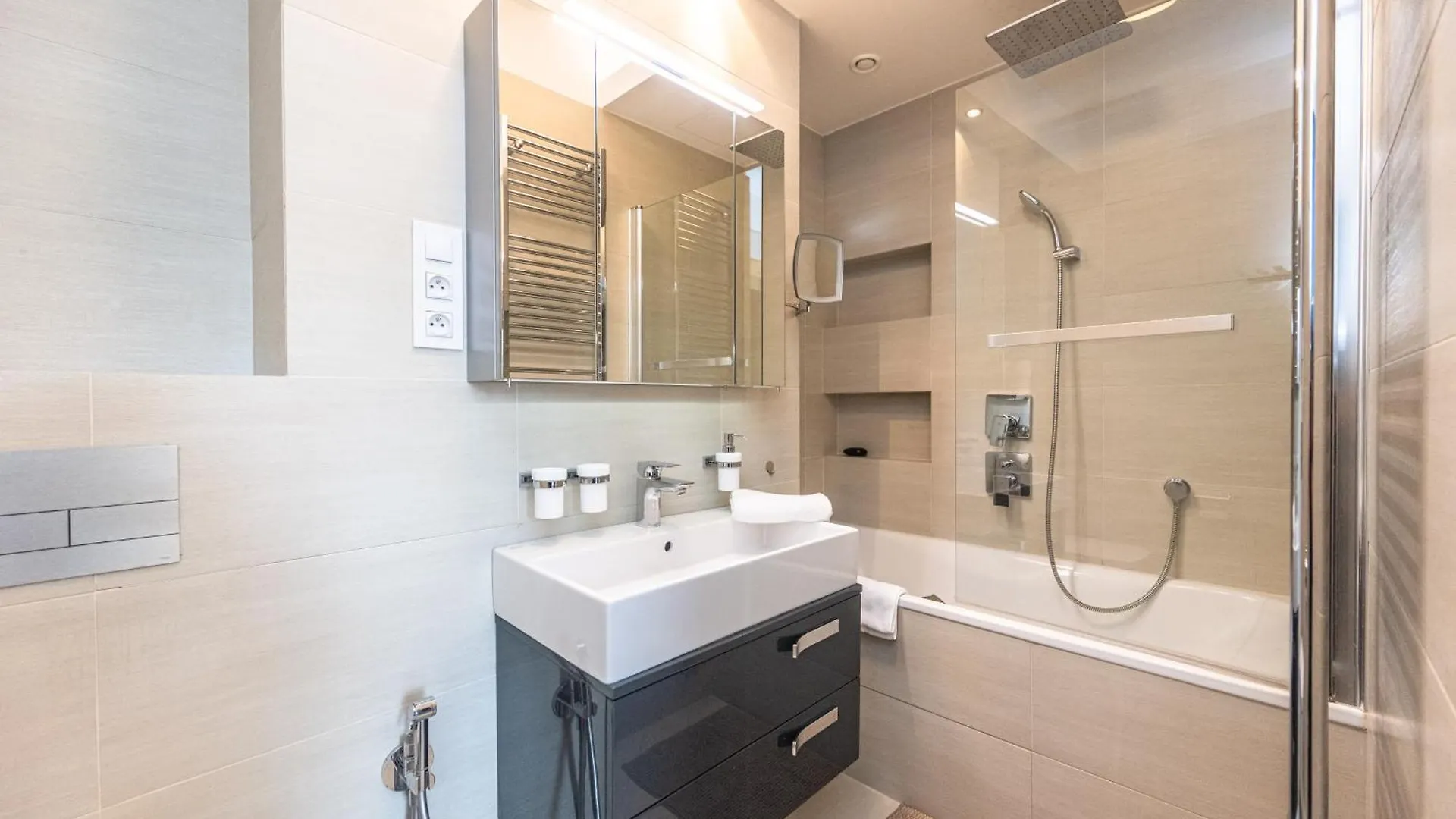 Apartment Wishlist Prague Residences - Karlin Free Parking