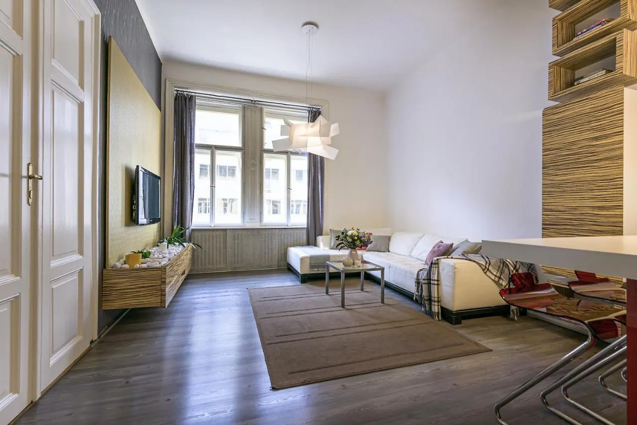 Wishlist Prague Residences - Karlin Free Parking Apartment