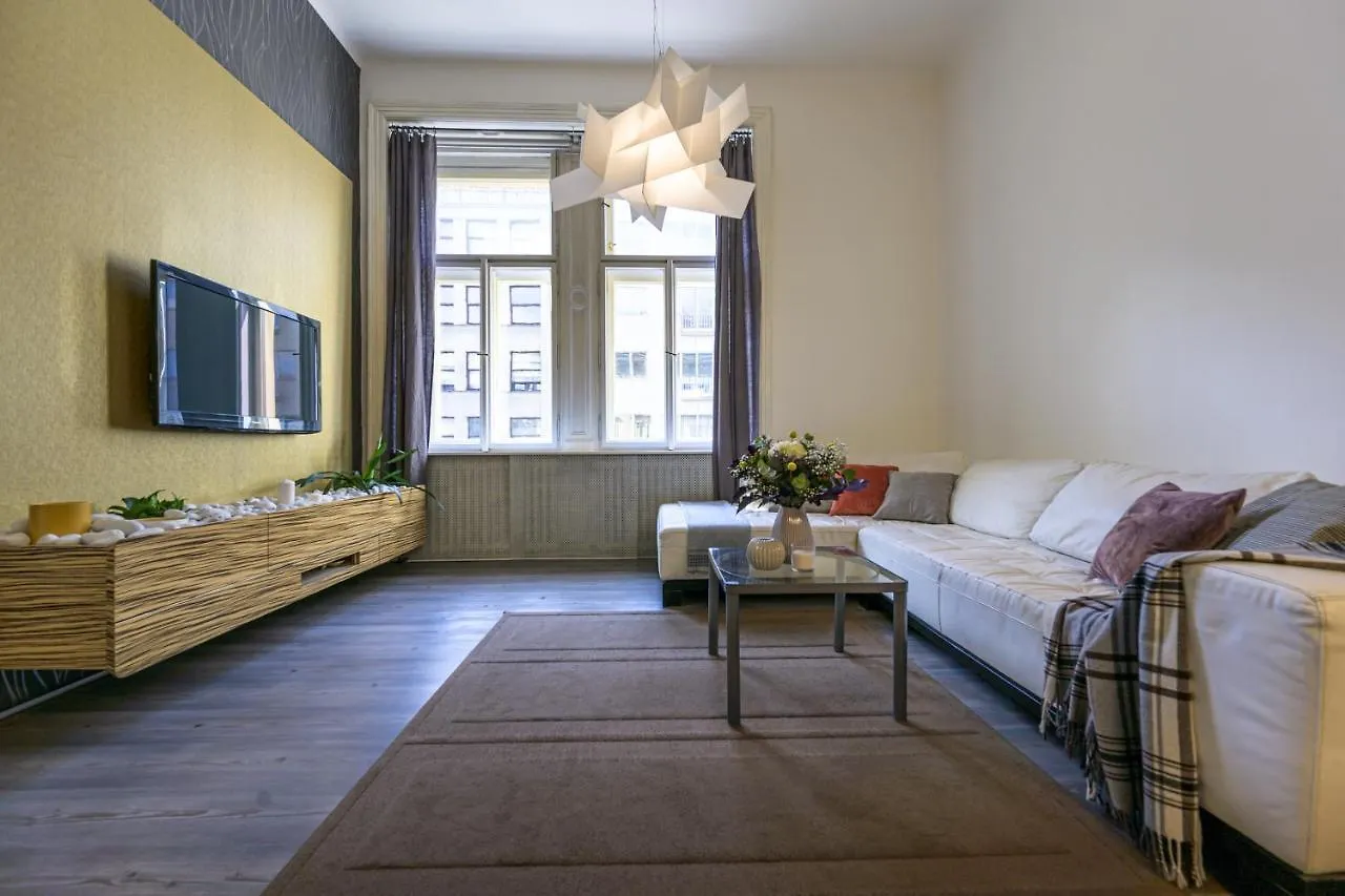 Wishlist Prague Residences - Karlin Free Parking Apartment