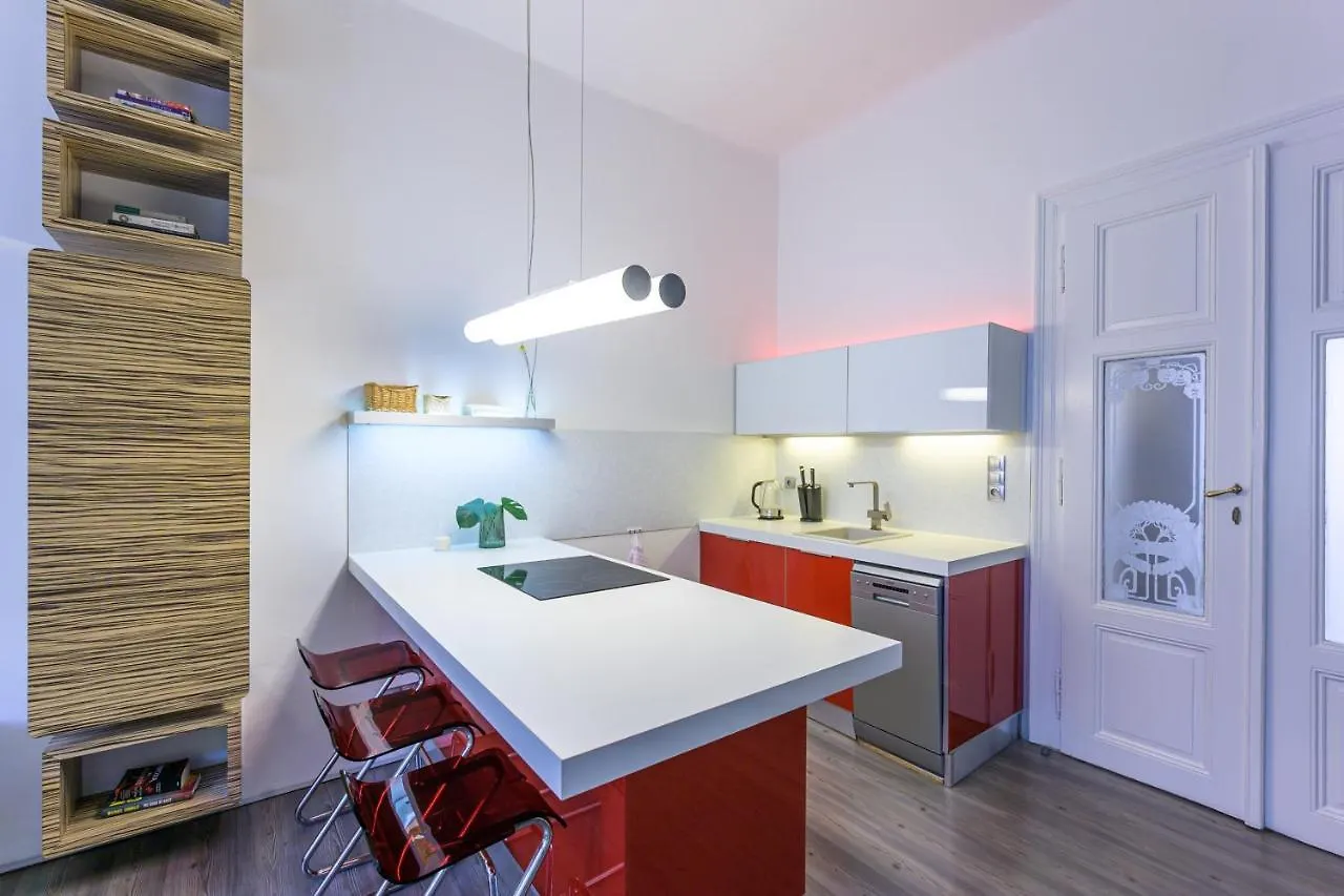 Wishlist Prague Residences - Karlin Free Parking Apartment
