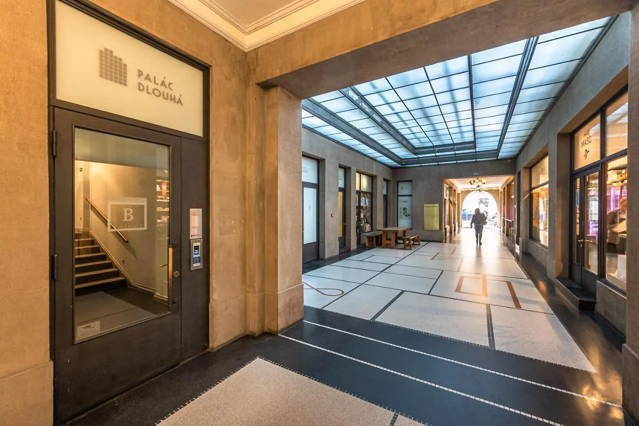 Wishlist Prague Residences - Karlin Free Parking 0*,