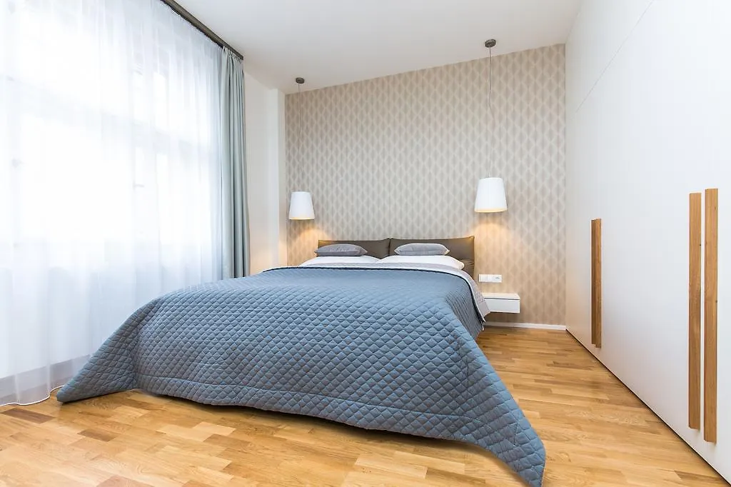 Wishlist Prague Residences - Karlin Free Parking チェコ