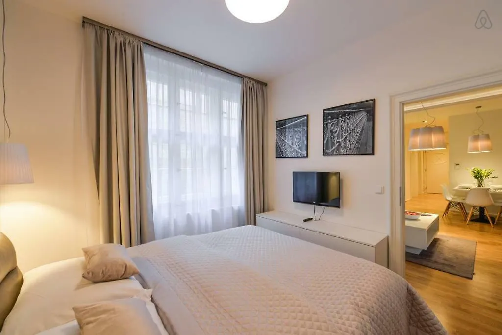 Wishlist Prague Residences - Karlin Free Parking